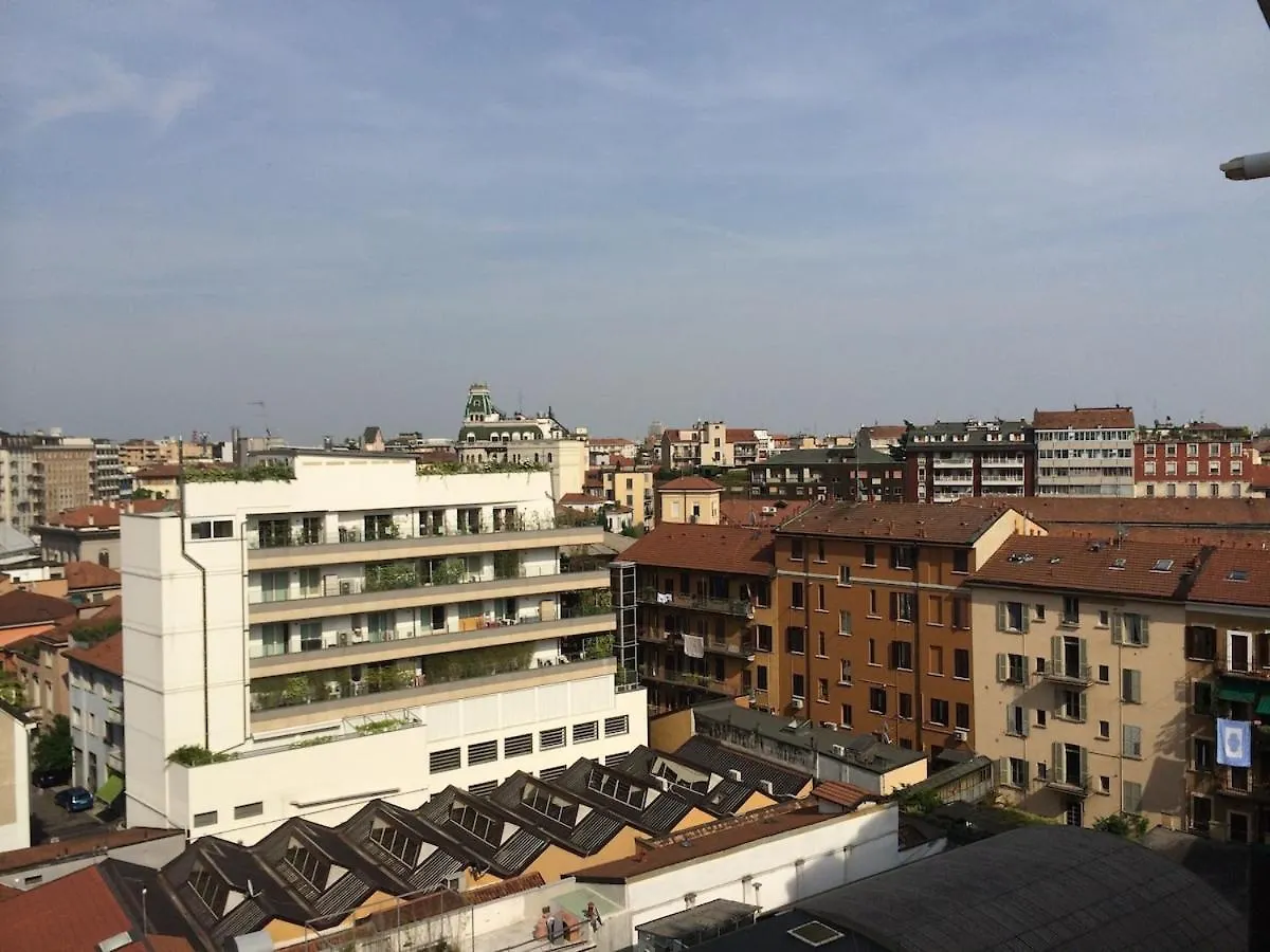 Lovely and modern apartment Milan