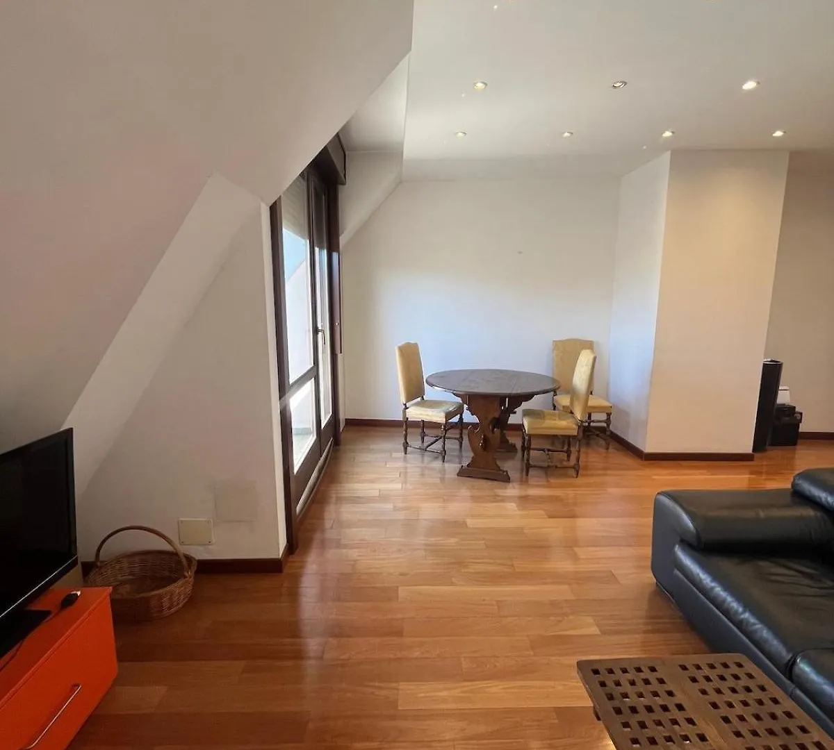 Lovely and modern apartment Milan